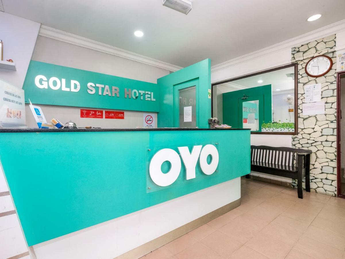 Oyo 850 Gold Star Hotel Chukai Buitenkant foto